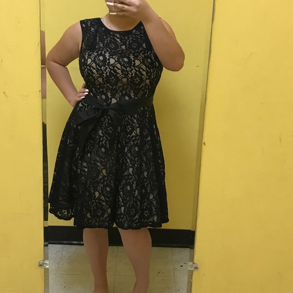 Homecoming Dress - Picture 1 of 3